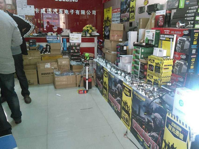 從車燈批發(fā)商到未來電子銷售 傳統(tǒng)產(chǎn)業(yè)的轉(zhuǎn)型升級(jí)之路